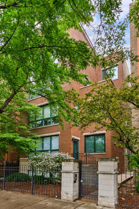 1711 N Sheffield Ave #3, Chicago, IL 60614