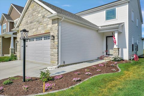 3215 Palmer Dr, Champaign, IL 61822