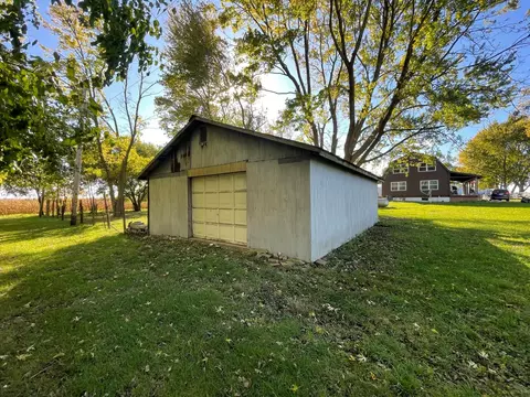 Exterior - 5764 E 200 North Rd, Sidell, IL 61876 photo 16 of 16