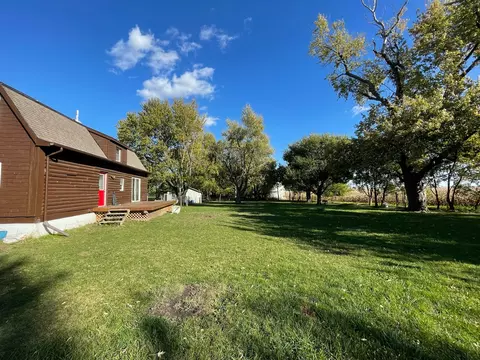 Exterior - 5764 E 200 North Rd, Sidell, IL 61876 photo 15 of 16