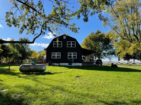 Exterior - 5764 E 200 North Rd, Sidell, IL 61876 photo 3 of 16