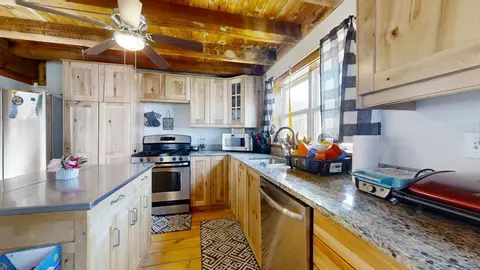 Kitchen - 5764 E 200 North Rd, Sidell, IL 61876 photo 3 of 3