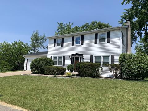 9148 Barberry Ln, Hickory Hills, IL 60457