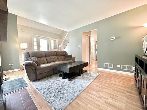 508 Crossing Ct, Rolling Meadows, IL 60008 photo 12