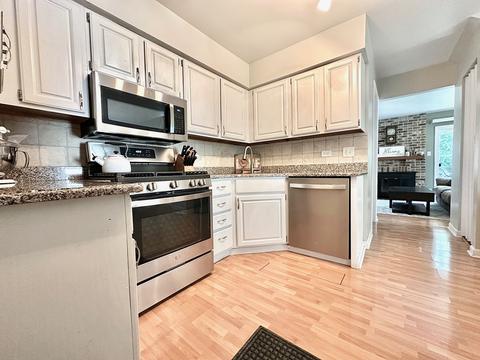 508 Crossing Ct, Rolling Meadows, IL 60008 photo 5