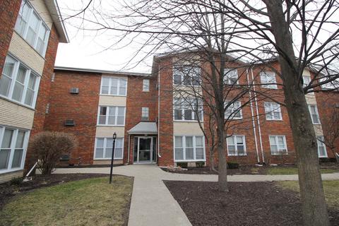 10763 S Pulaski Rd #7, Chicago, IL 60655