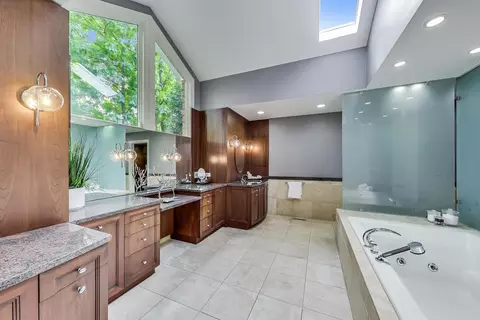 833 Wagner Rd, Glenview, IL 60025 photo 12
