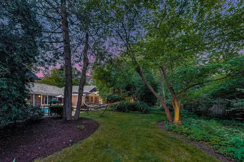833 Wagner Rd, Glenview, IL 60025 photo 31