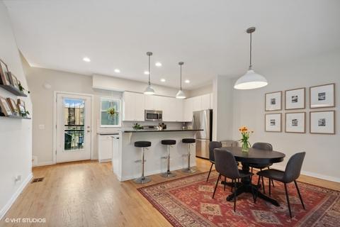 844 E 45th St, Chicago, IL 60653 photo 6