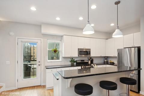 844 E 45th St, Chicago, IL 60653 photo 9