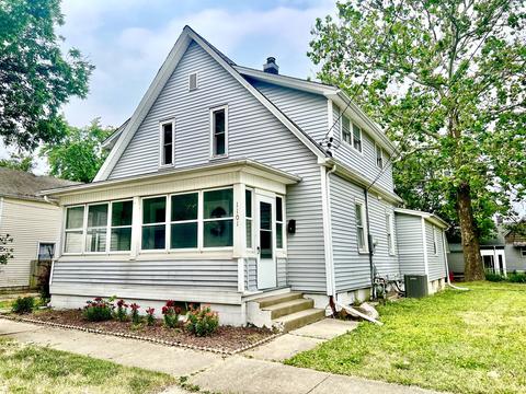 1101 S Lee St, Bloomington, IL 61701