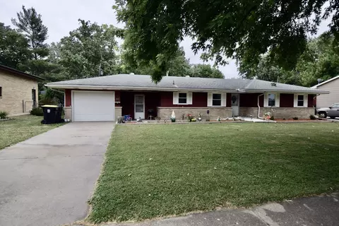 1010 N Walnut St, Normal, IL 61761