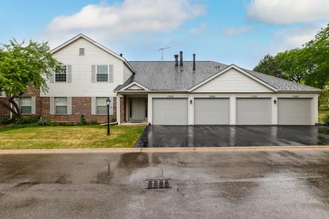 1358 Stratford Dr #13-C-2, Gurnee, IL 60031