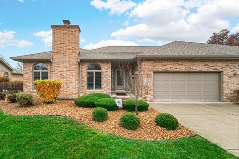 21175 Arbour Walk Dr, Frankfort, IL 60423