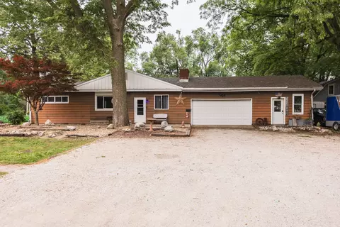 500 N Jackson St, Fairbury, IL 61739
