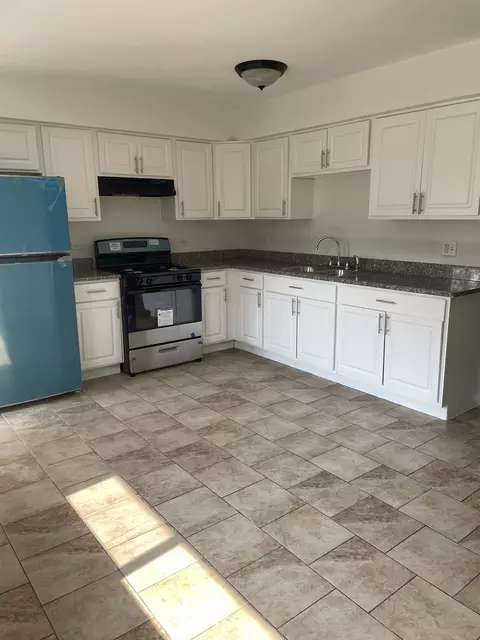2353 183rd Pl, Lansing, IL 60438 photo 2