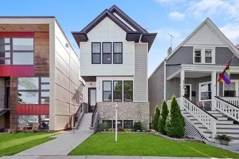 3725 N Francisco Ave, Chicago, IL 60618
