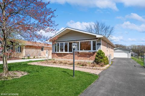 16221 Debra Dr, Oak Forest, IL 60452