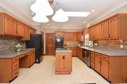 1507 Dover Rd, Bloomington, IL 61704 photo 6