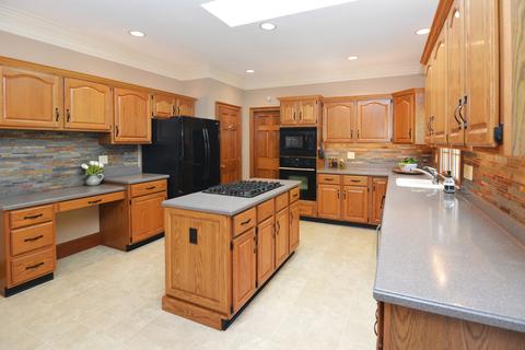 1507 Dover Rd, Bloomington, IL 61704 photo 52