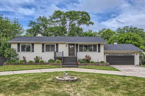 2 N434 Mildred Ave, Glen Ellyn, IL 60137