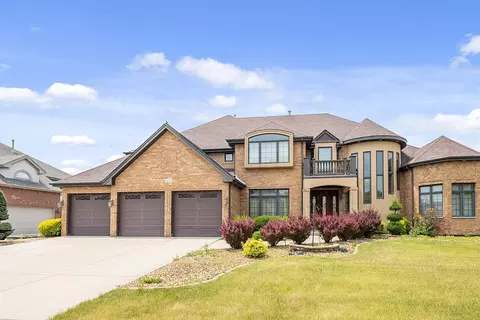 1426 Dunfries St, Flossmoor, IL 60422