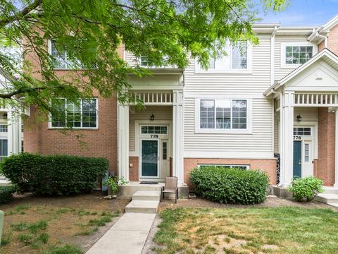 778 Hanbury Dr, Des Plaines, IL 60016