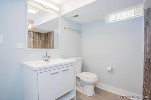 9217 S Wallace St, Chicago, IL 60620 photo 32