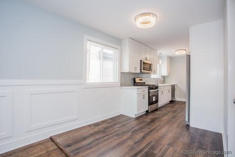 9217 S Wallace St, Chicago, IL 60620 photo 10