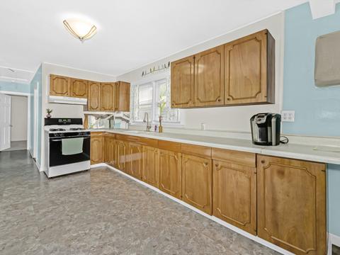 6069 S 75th Ave, Summit, IL 60501 photo 6