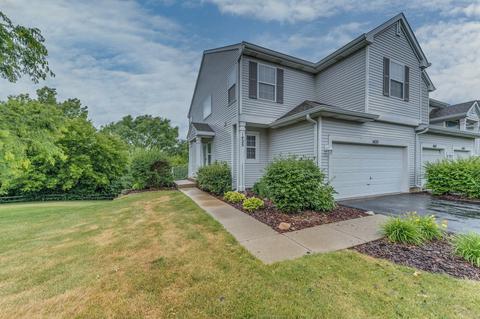 1425 Meadowsedge Ln, Carpentersville, IL 60110