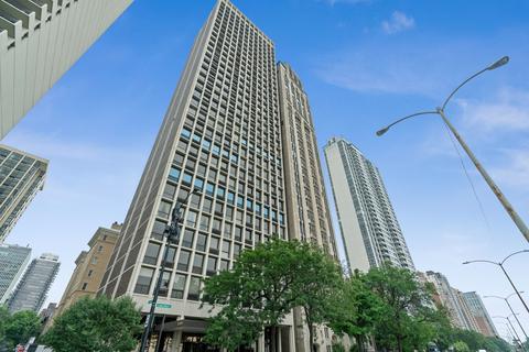 1240 N Lake Shore Dr #14B, Chicago, IL 60610
