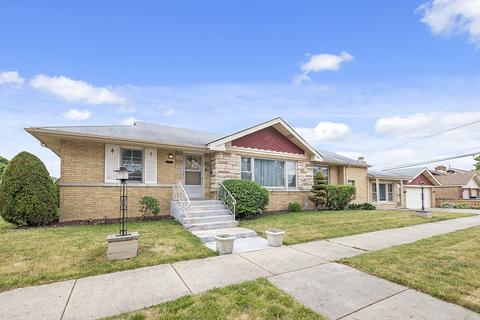 9000 S Sacramento Ave, Evergreen Park, IL 60805