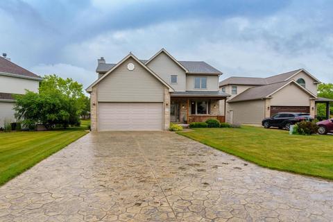 350 Logue Cir, Seneca, IL 61360