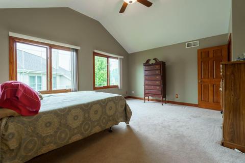 350 Logue Cir, Seneca, IL 61360 photo 16