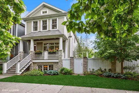 2217 W Cullom Ave, Chicago, IL 60618