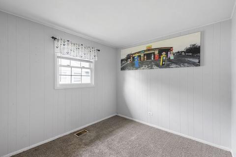 3604 Dove St, Rolling Meadows, IL 60008 photo 13