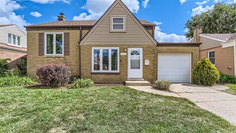 1527 Mandel Ave, Westchester, IL 60154