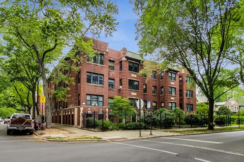 1850 W Lunt Ave #1, Chicago, IL 60626