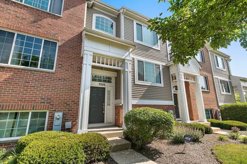 8988 Disbrow St #C, Huntley, IL 60142