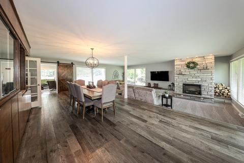725 W Jackson St, Morris, IL 60450 photo 3