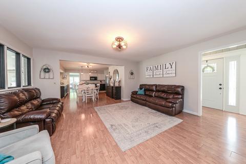 725 W Jackson St, Morris, IL 60450 photo 12
