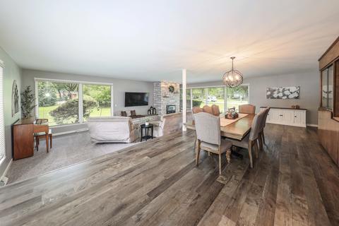 725 W Jackson St, Morris, IL 60450 photo 4