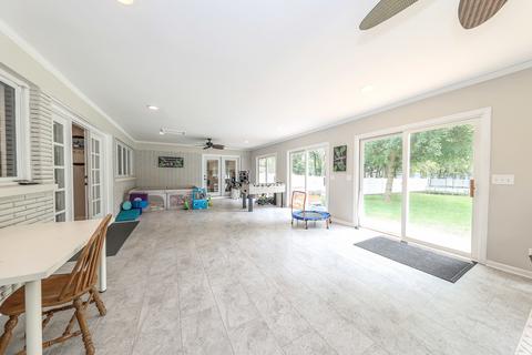 725 W Jackson St, Morris, IL 60450 photo 15
