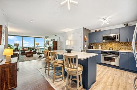 800 Elgin Rd #1409, Evanston, IL 60201 photo 2