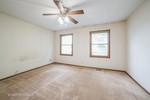 616 Alice Pl, Elgin, IL 60123 photo 11