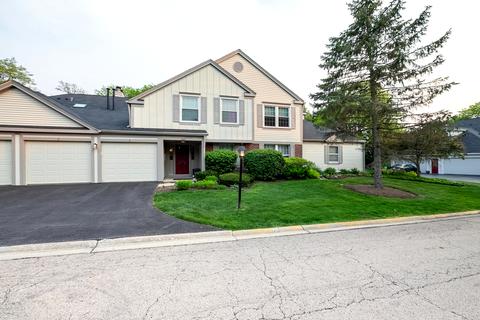 1900 Gresham Cir #B, Wheaton, IL 60189
