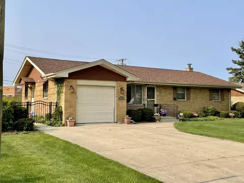 742 Longview Dr, Countryside, IL 60525