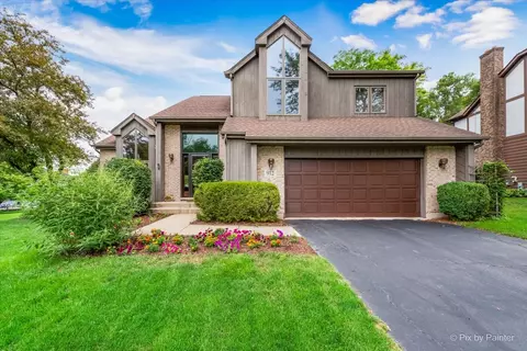 912 Stanton St, Batavia, IL 60510