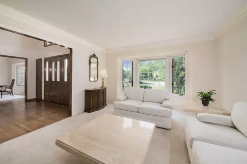 23 W230 Hampton Cir, Naperville, IL 60540 photo 8